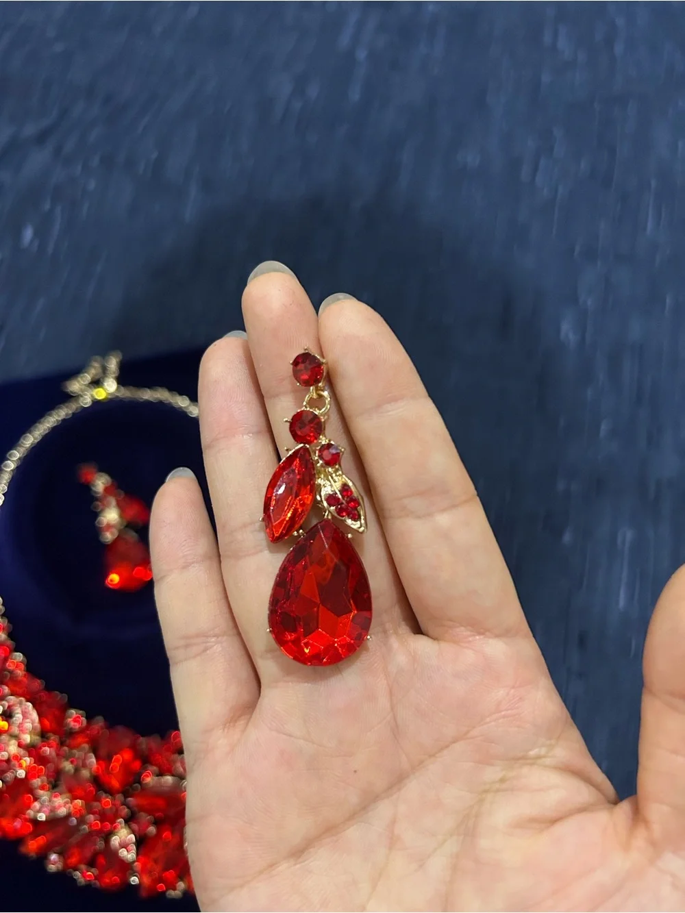 Elegant Red Crystal Floral Statement Necklace & Earrings Set
